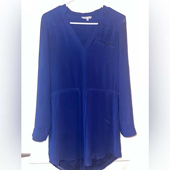 Blouse style dress with adjustable string - Picture 1 of 2